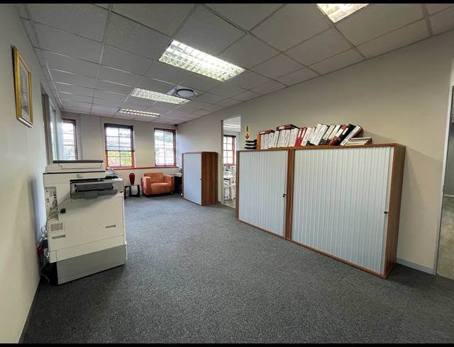 189M² OFFICE TO LET IN SANDTON CENTRAL